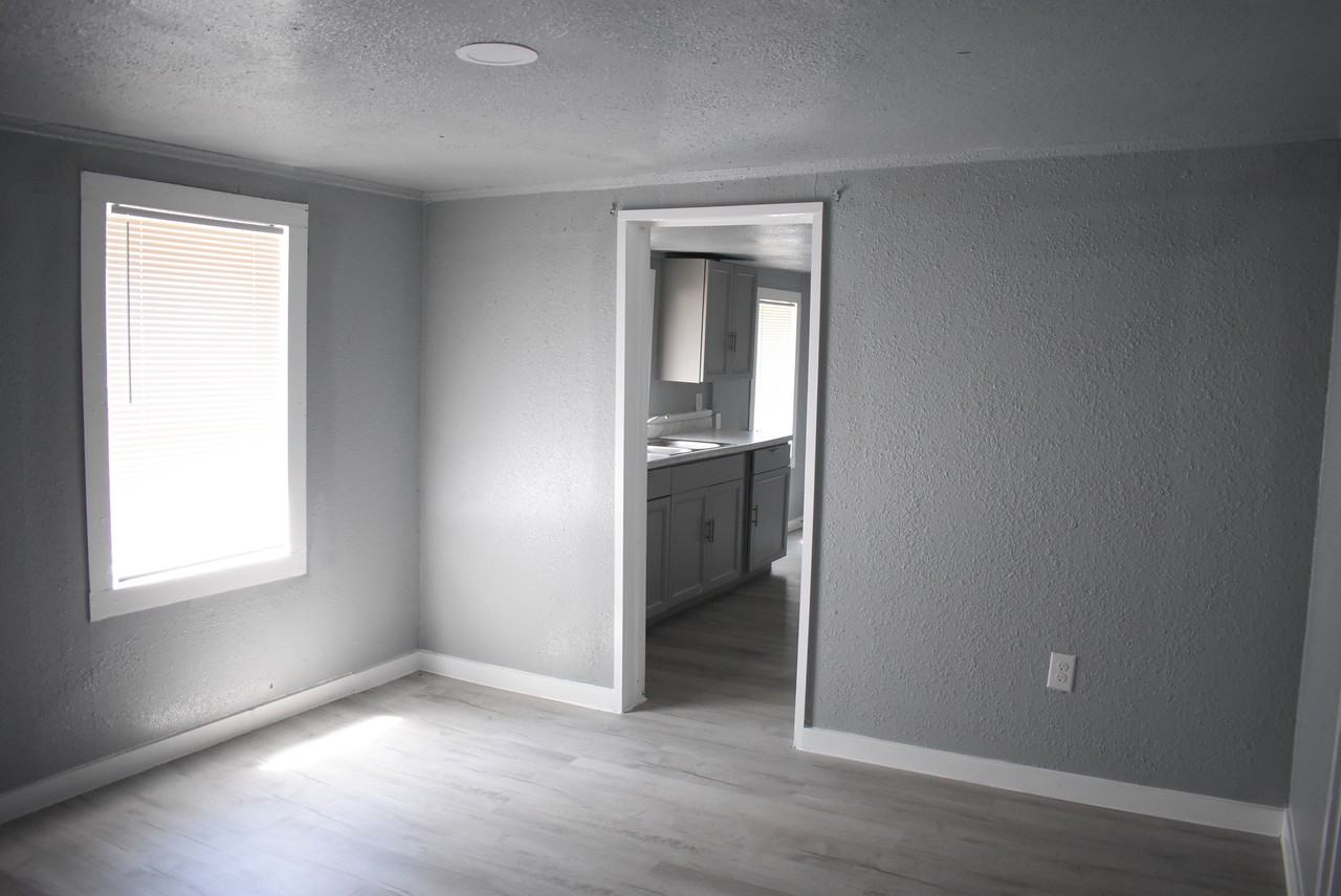 1703 Boney Street #1 - Photo 3 of 10