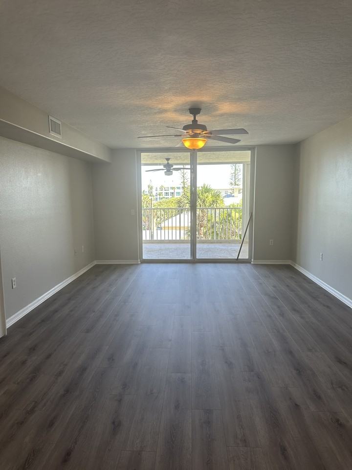 3360 S Atlantic Ave #1 - Photo 7 of 19