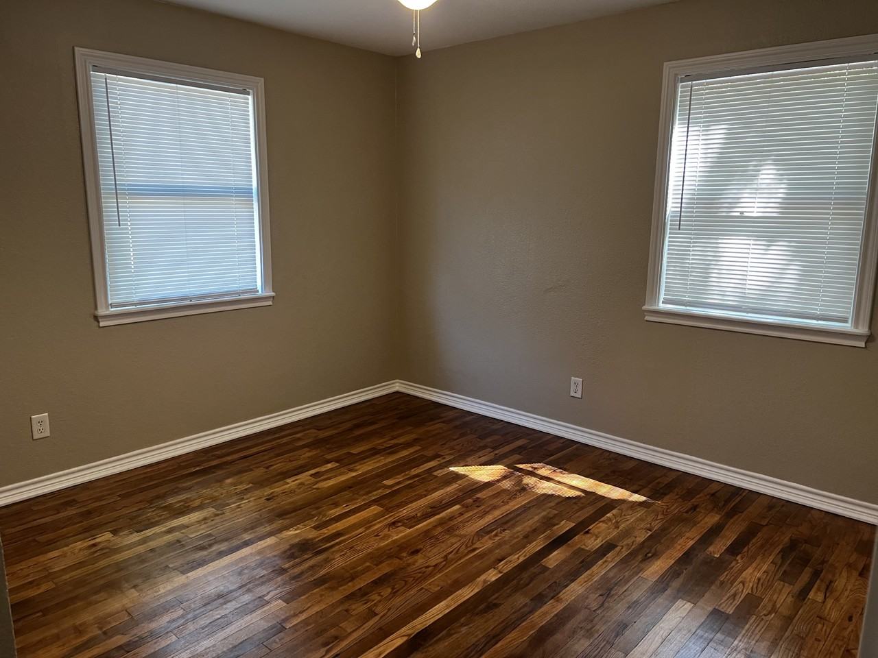 106 Parkland Street #1 - Photo 5 of 6