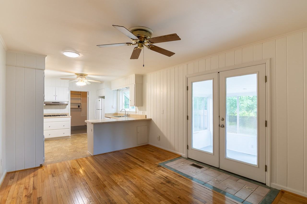 3003 Stratford Dr #1 - Photo 5 of 11