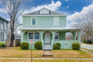 2922 Noble Avenue #B - Photo 1 of 1