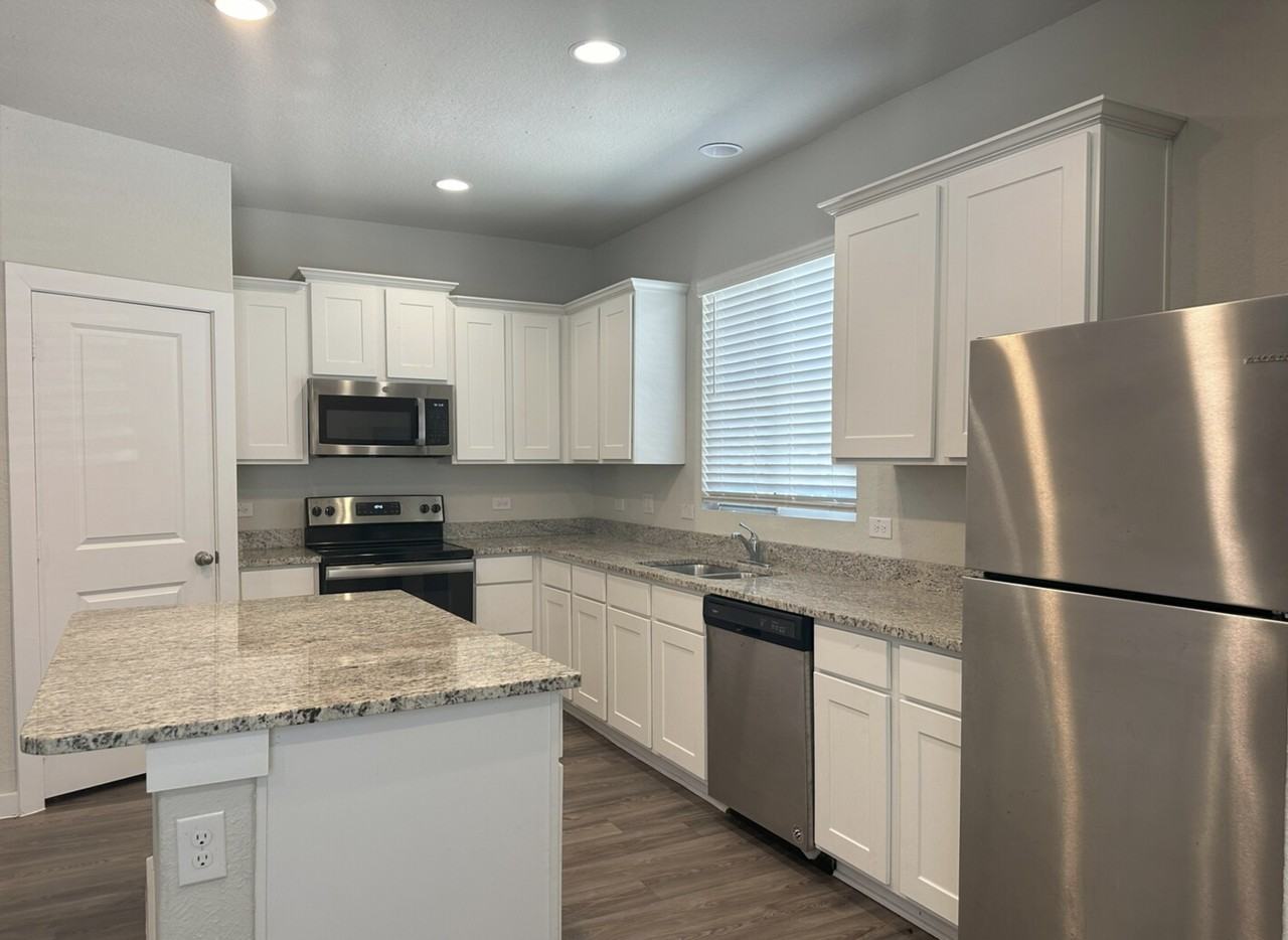 13307 Rowdy Cove #2 - Photo 6 of 12