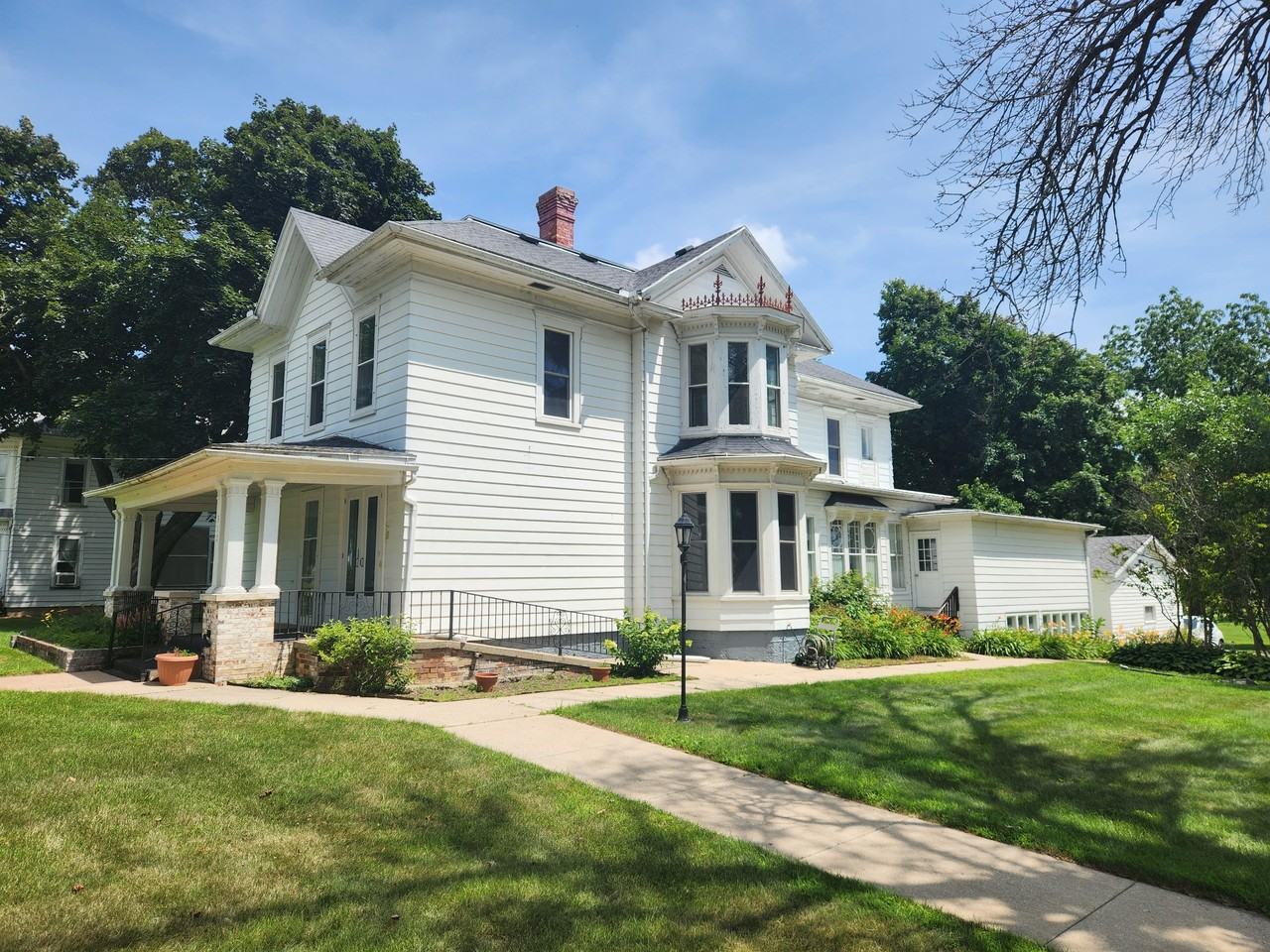 312 South College Avenue - Photo 7 of 10