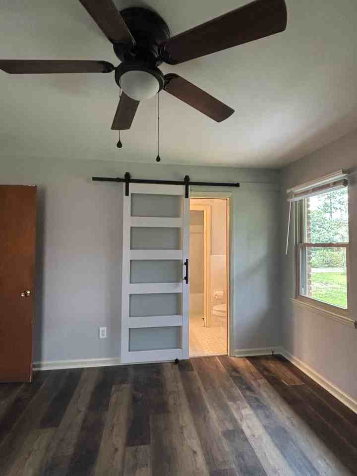 1919 Robinhood Rd #1 - Photo 5 of 10