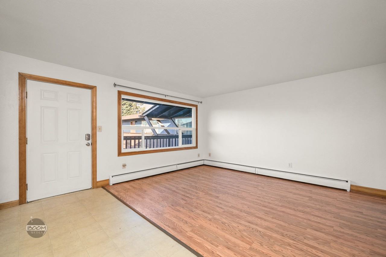 2326 2326 Cordova Street - 1 - 14 #14 - Photo 4 of 10