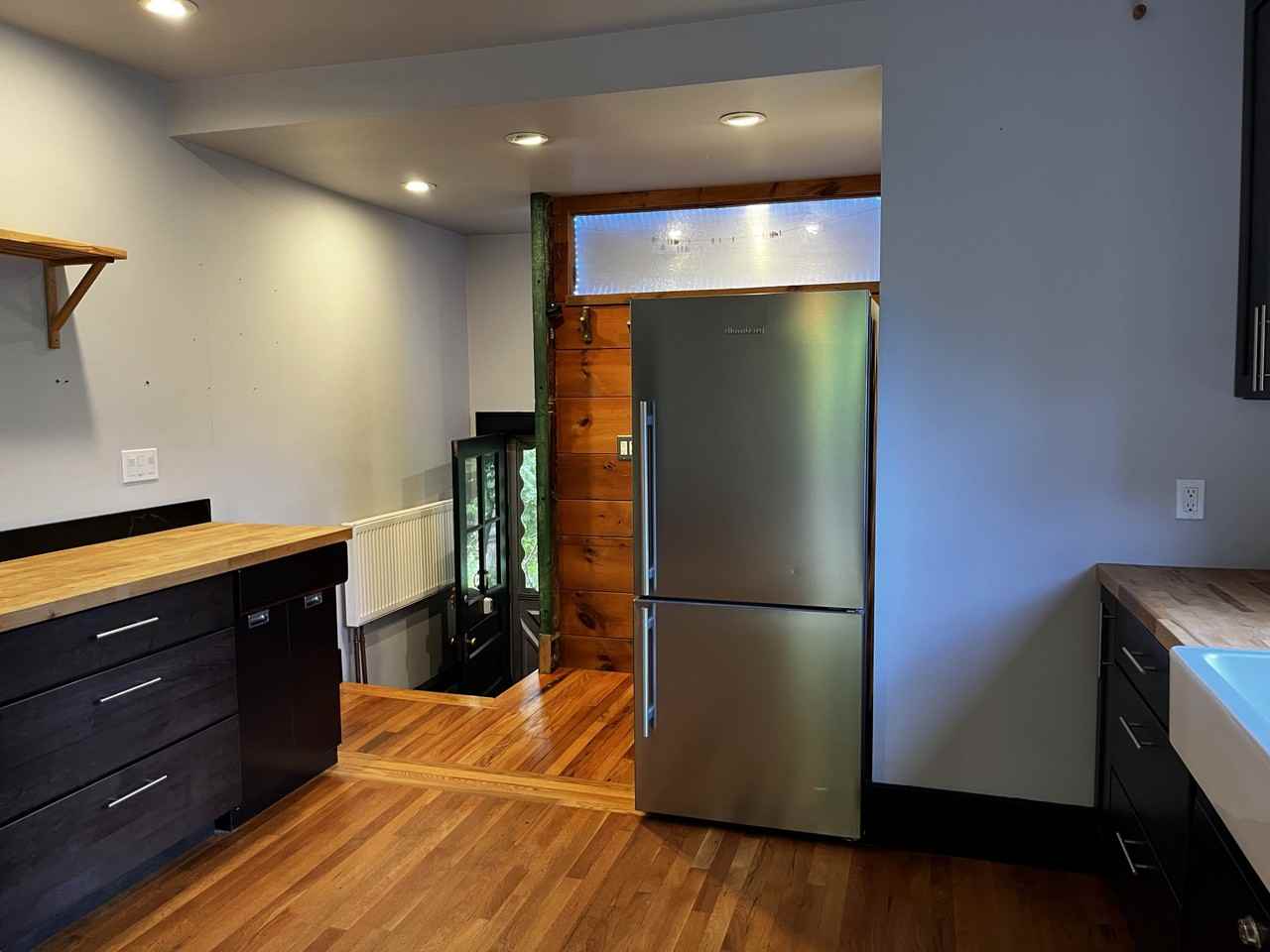 12 Bank Street #1 - Photo 6 of 10