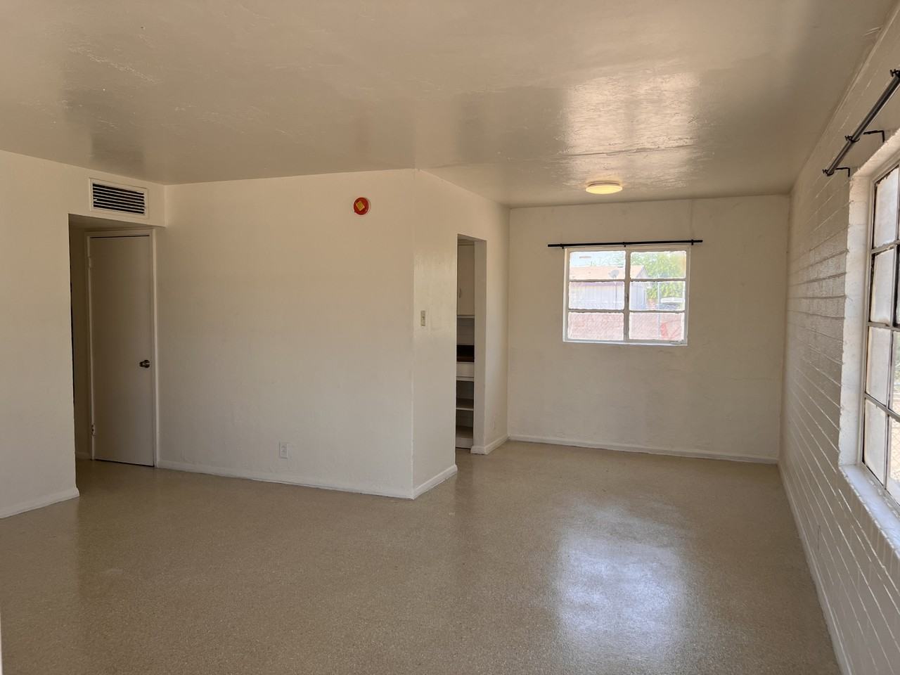 2824 South Coconino Vista #2824 - Photo 2 of 10