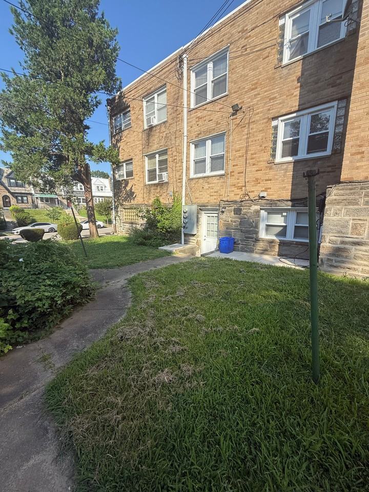 502 South Pleasant Place #2 - Photo 7 of 13