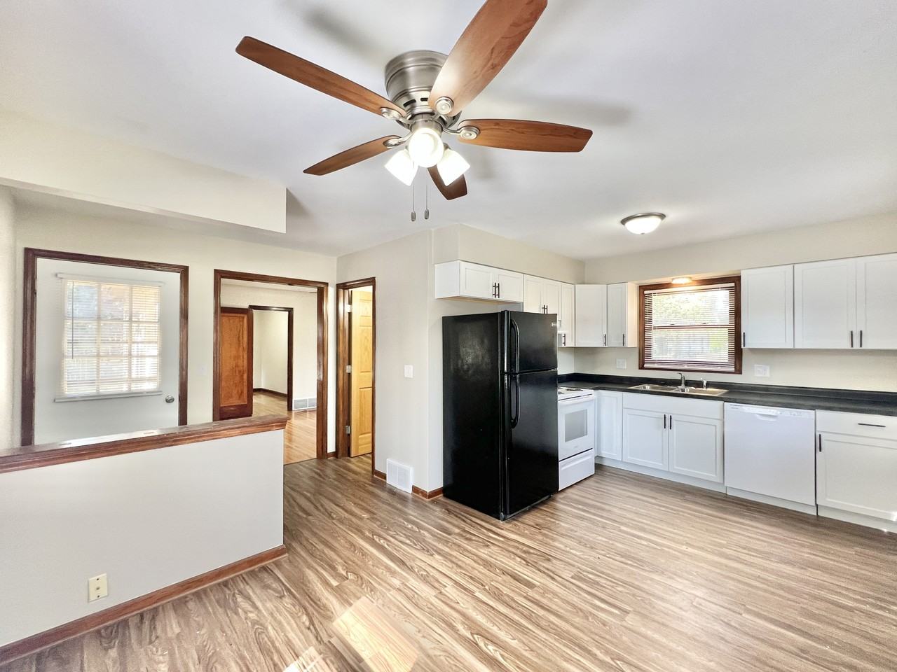 1335 Blaine Ave #1 - Photo 6 of 10