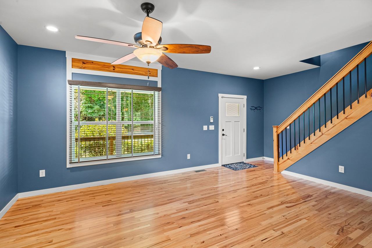 98 Stewart St #1 - Photo 7 of 49