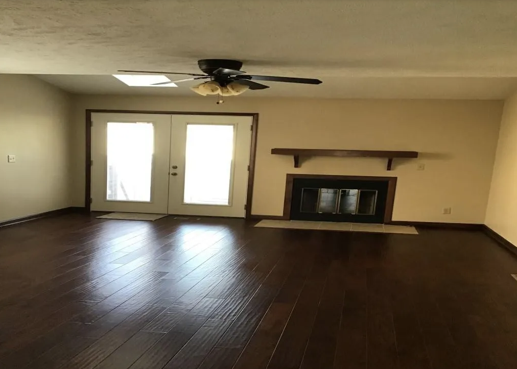 1336 N Forest Dr #1 - Photo 4 of 26