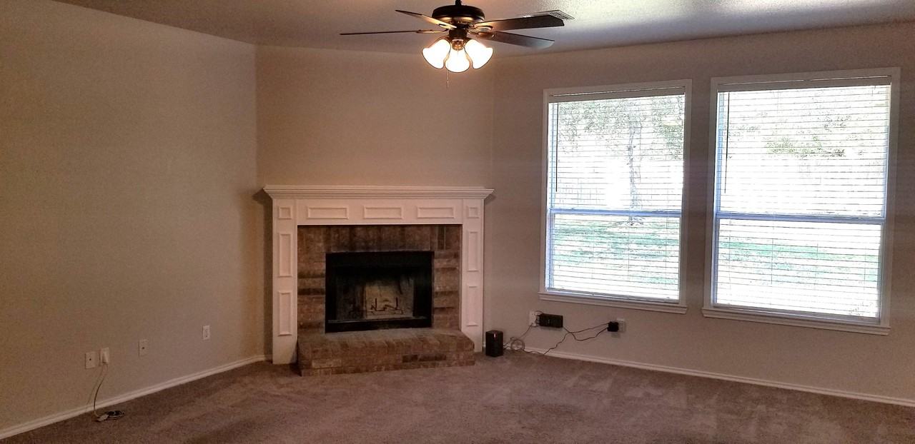 619 Rolling Hills Dr #1 - Photo 2 of 26