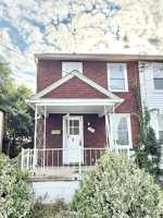 featured image of 927 Vankirk Street #1