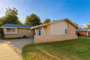 featured image of 2512 Southwest 69th Street #1