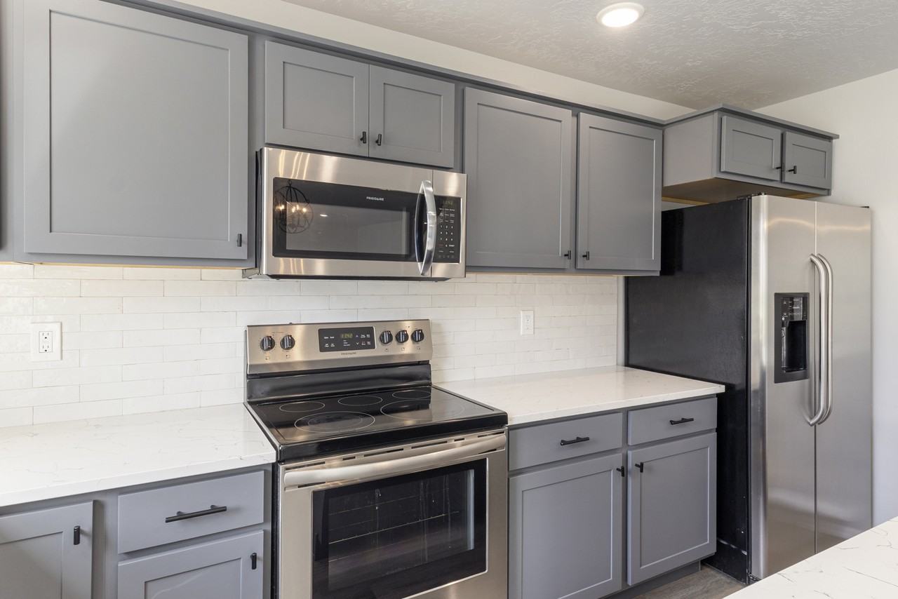 3985 E Jamestown Dr #1 - Photo 5 of 22