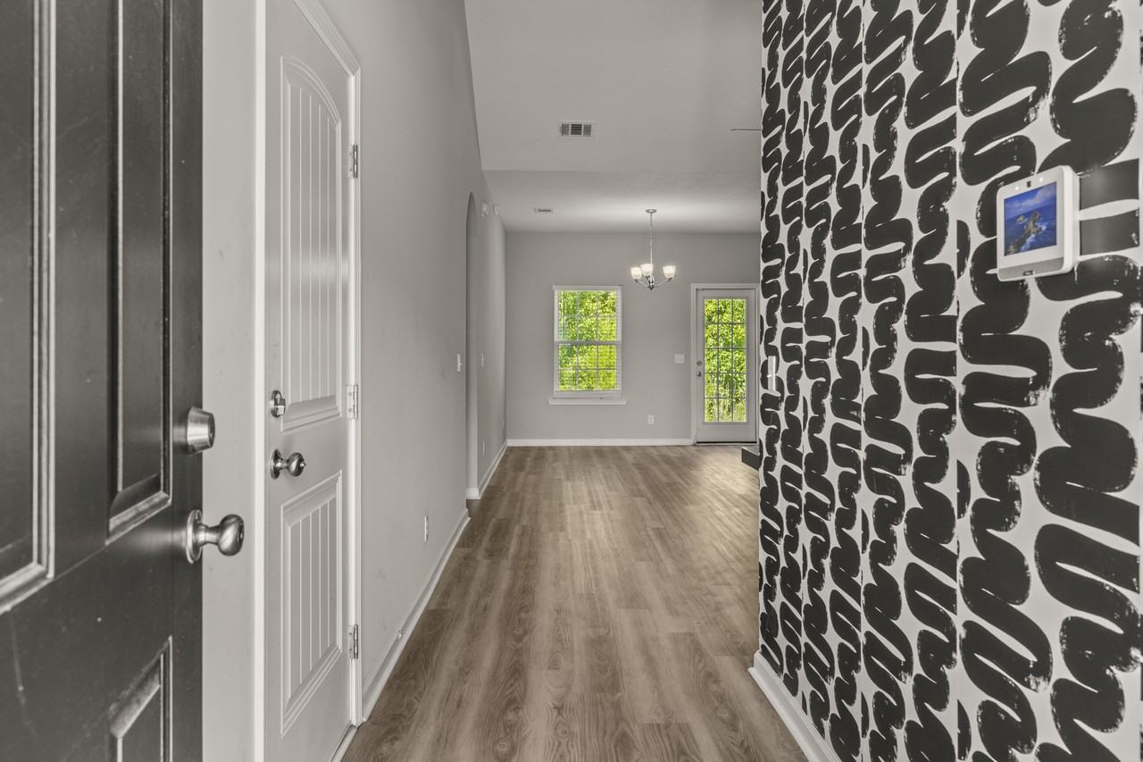 266 Brightleaf Cir #1 - Photo 3 of 35