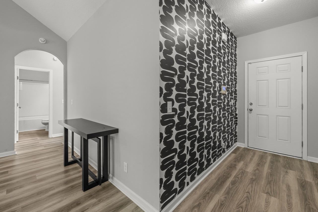 266 Brightleaf Cir #1 - Photo 4 of 35