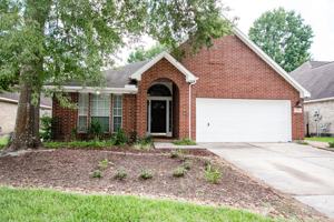 featured image of 1722 Red Oak Terrace #1