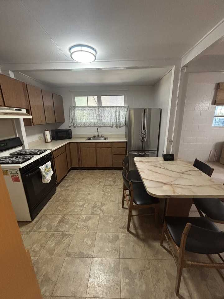 221 Namilimili St #A - Photo 7 of 11