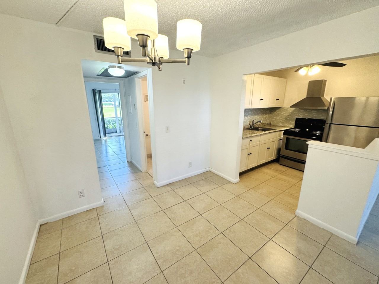 138 Fanshaw I #D - Photo 5 of 20