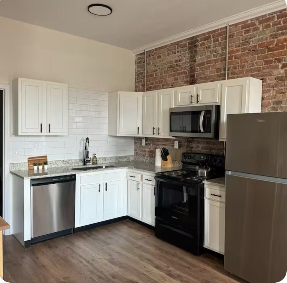 136 South Main Street #B - Photo 3 of 6