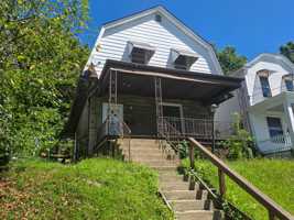 featured image of 1330 Woodmont Avenue #1