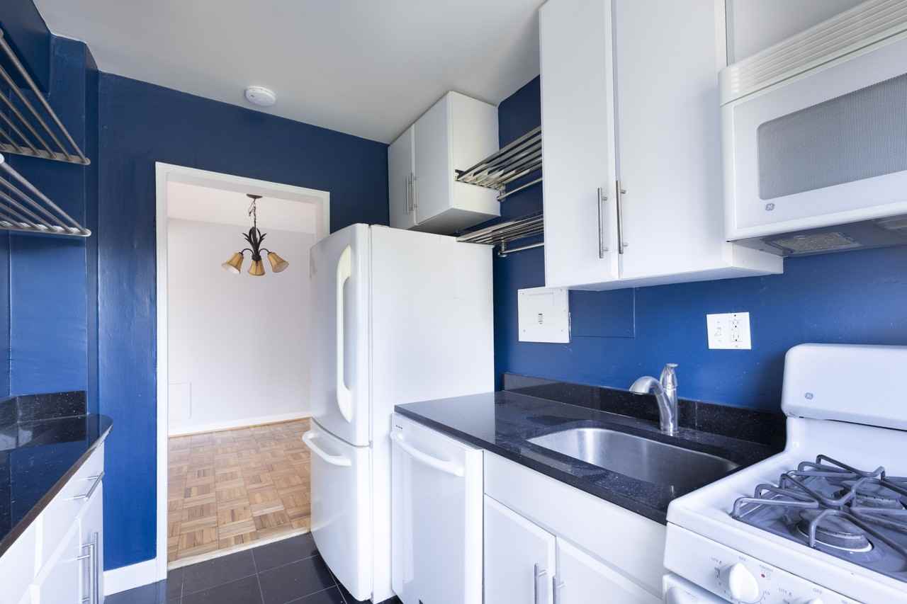 3901 Tunlaw Rd Nw #505 - Photo 3 of 21