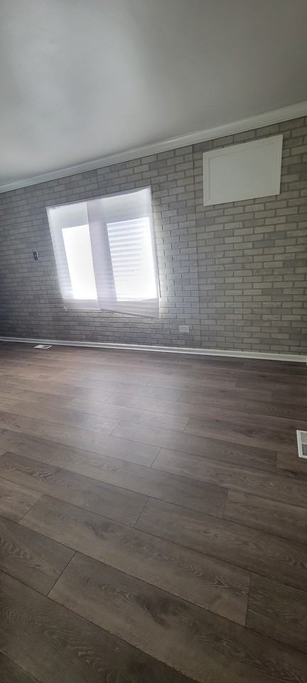 22230 Latonia Ln - Photo 3 of 11