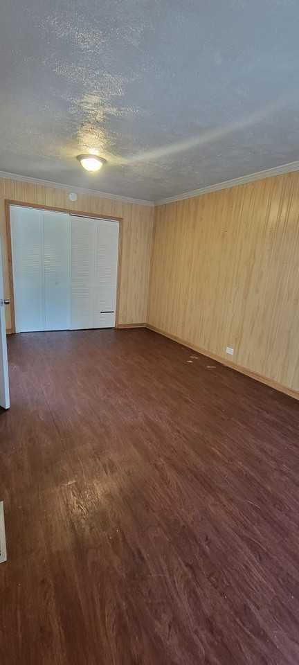 22230 Latonia Ln - Photo 5 of 11