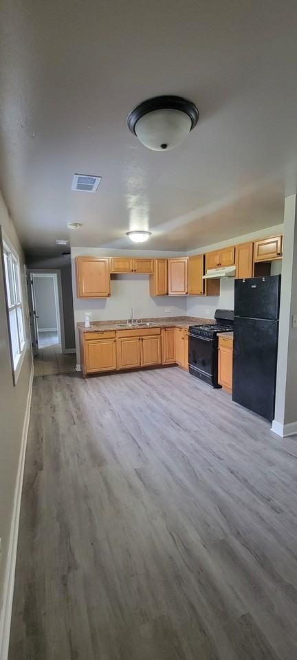 22223 Karlov Avenue - Photo 2 of 10