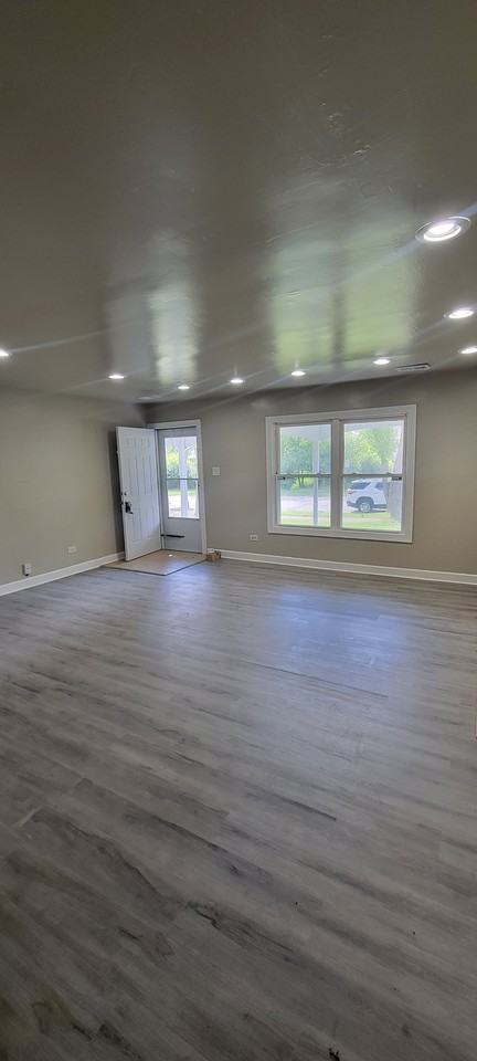 22223 Karlov Avenue - Photo 3 of 10