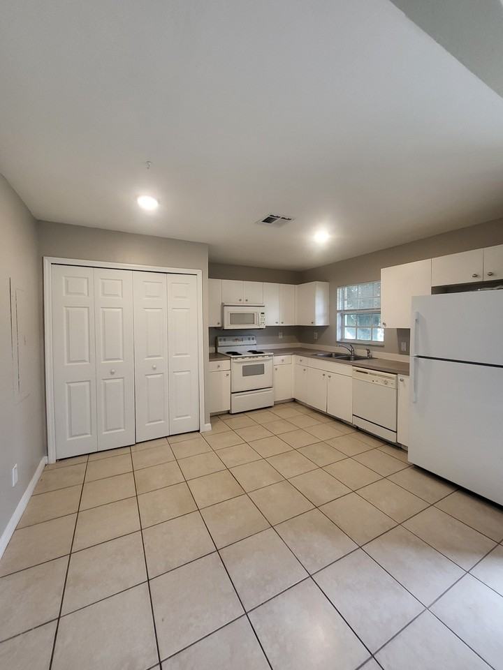 4612 Douglas Lane #4612 - Photo 2 of 18