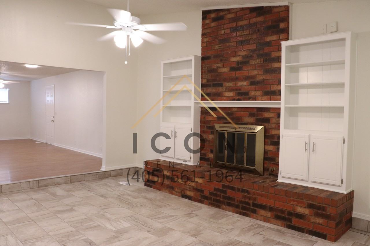 744 Royal Ln #1 - Photo 3 of 22