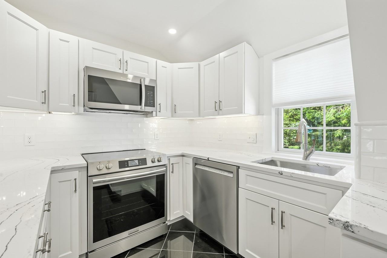 22 Center Meeting Road #1 - Photo 5 of 20