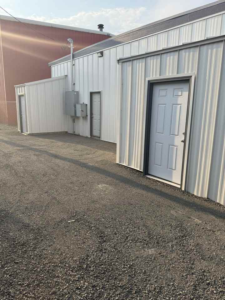 5324 East Sharp Avenue #1 - Photo 7 of 34