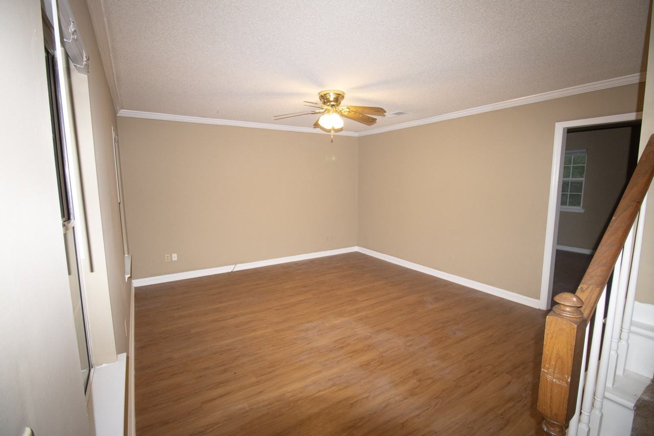 1610 Drayton Lane #B - Photo 2 of 10