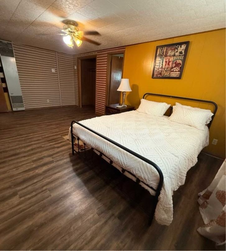 708 N Rio St #1 - Photo 5 of 11