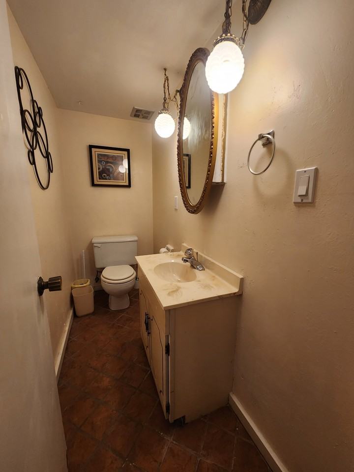 925 Palm View Dr #120 - Photo 6 of 26