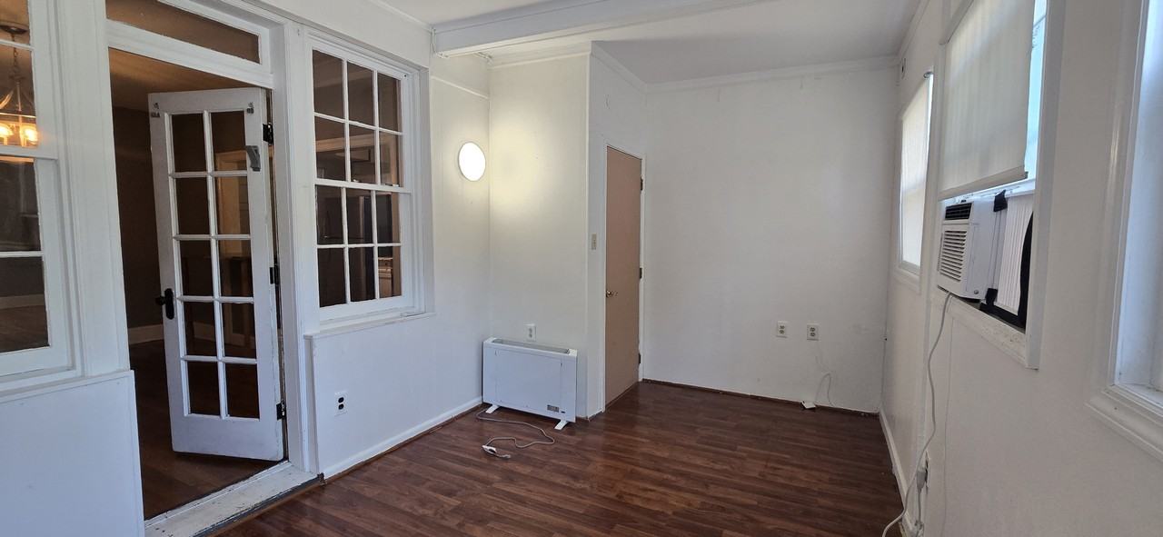 3815 W Street Northwest #1 - Photo 5 of 22