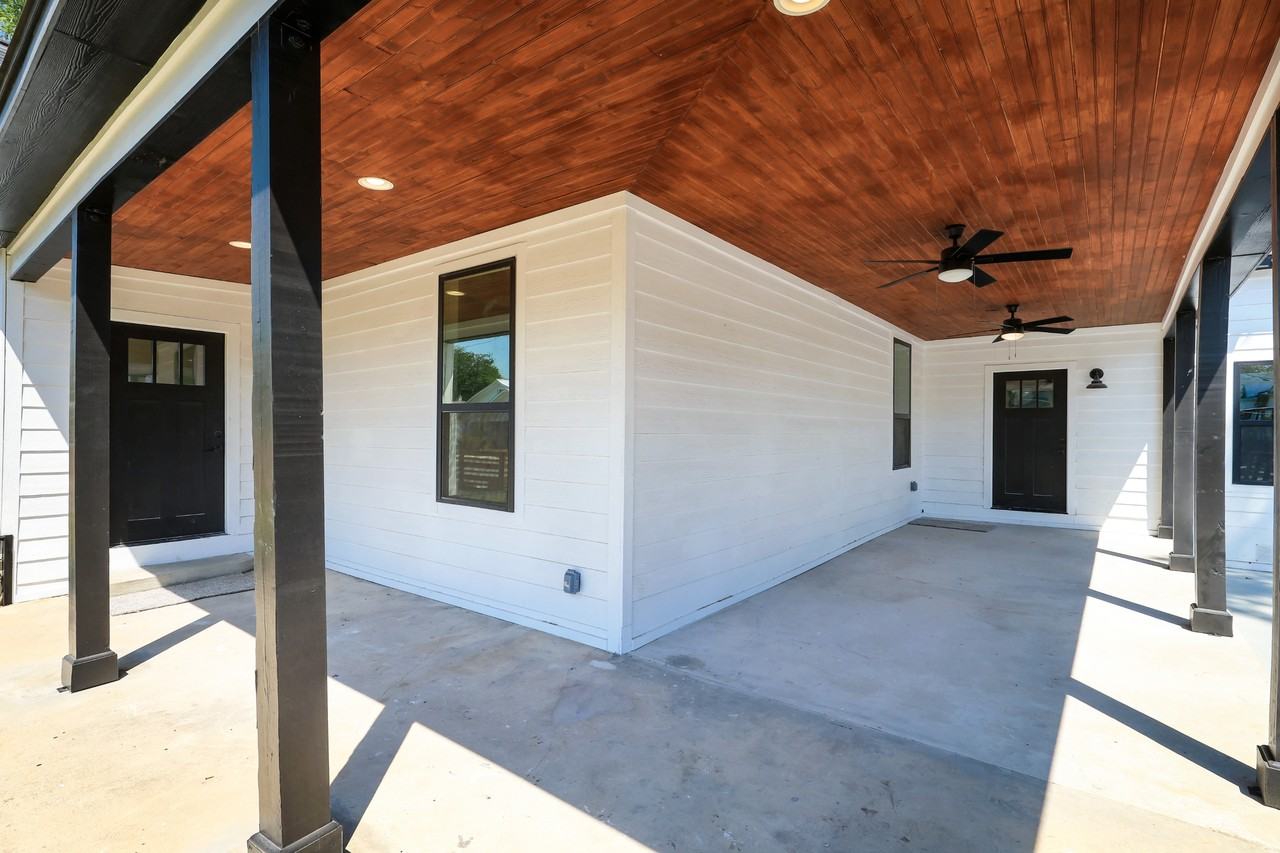 2425 Monterey St #1 - Photo 5 of 35