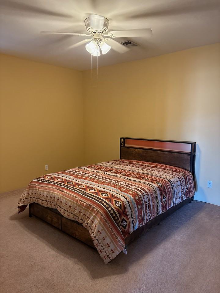 1290 West Cherokee Lane #1 - Photo 6 of 9