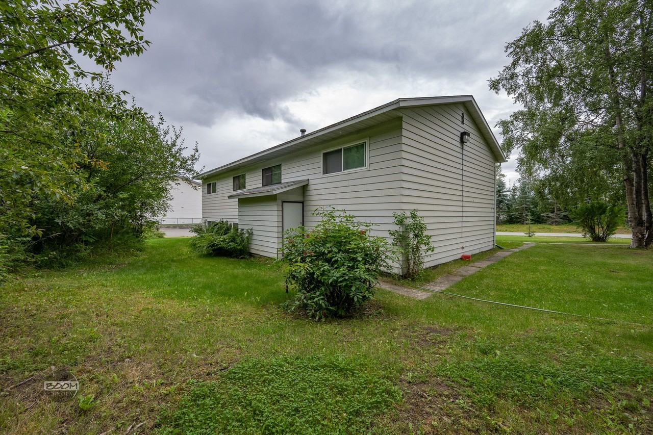 1251 W Patricia Ave #3 - Photo 6 of 6