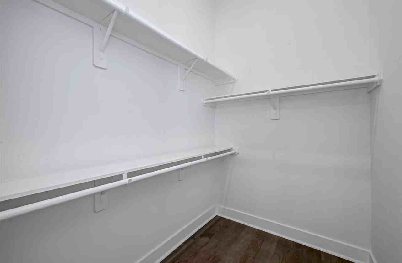 6127 W Montgomery Rd #1 - Photo 7 of 11