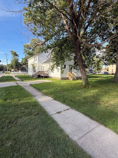 834 Pine St #2 - Photo 4 of 21