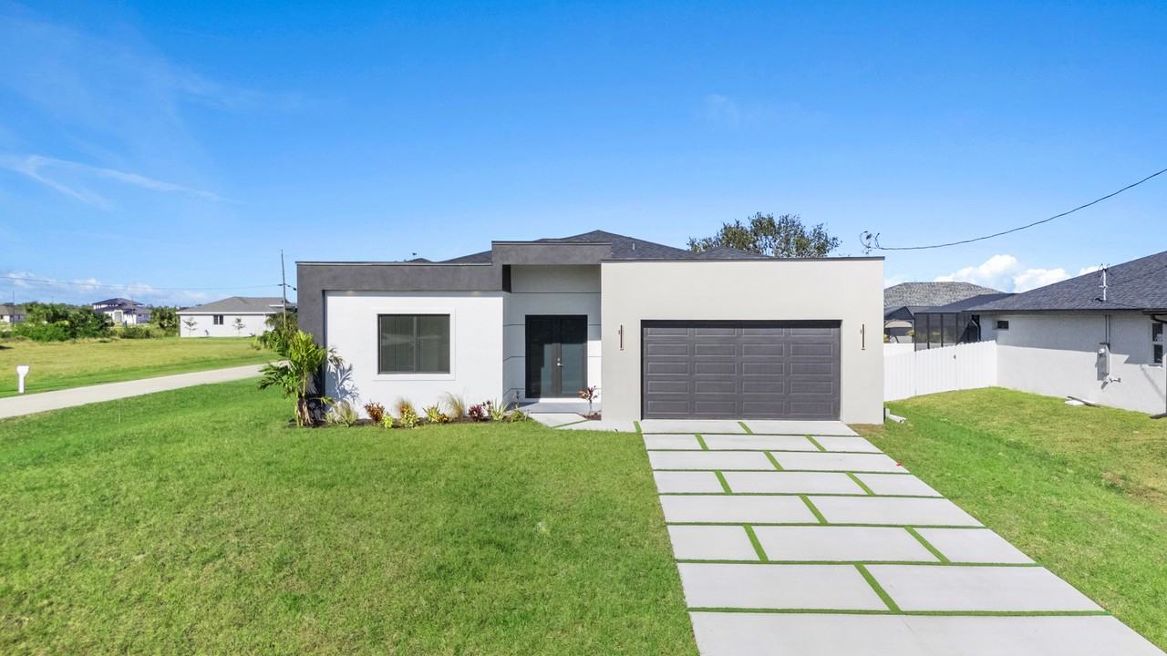 4233 Jacaranda Parkway #1 - Photo 2 of 32