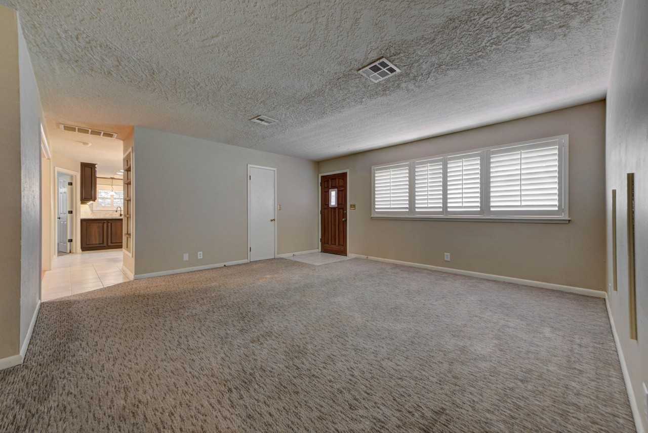 1202 Benson Dr #1 - Photo 3 of 26