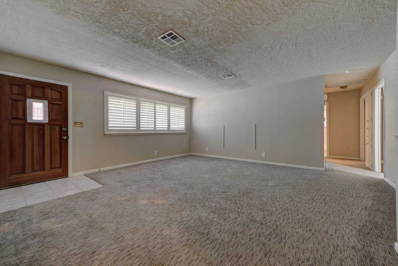 1202 Benson Dr #1 - Photo 4 of 26