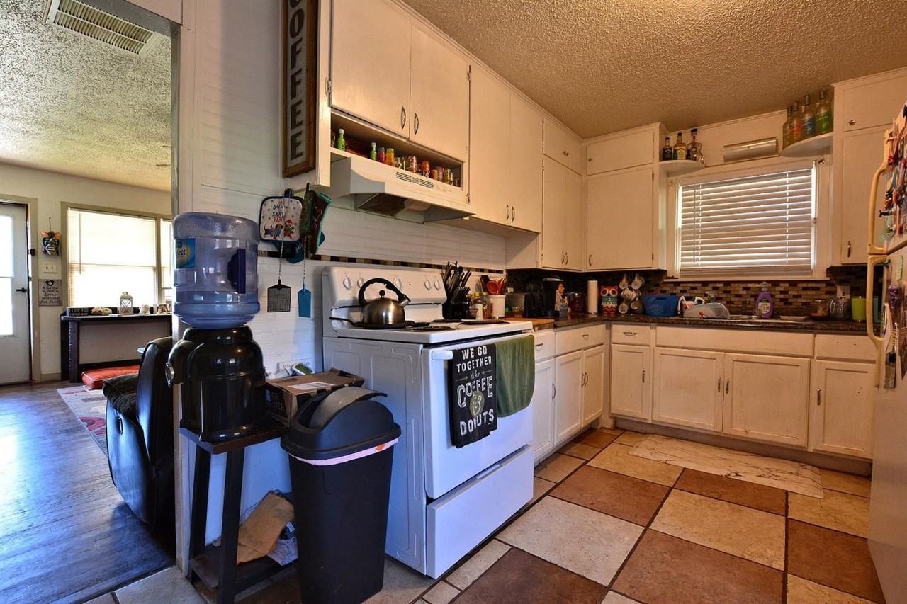 5004 40th St #1 - Photo 7 of 13