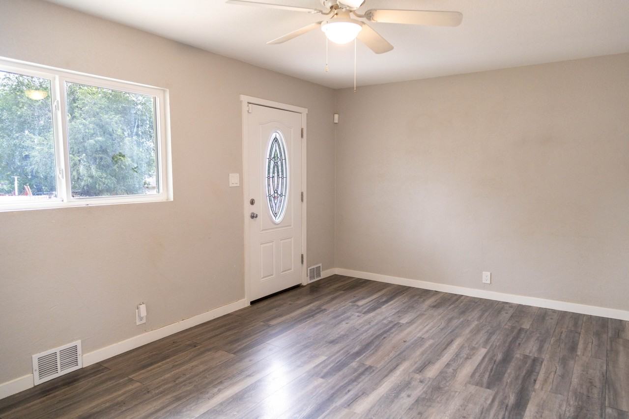 518 Huron Road #1 - Photo 2 of 13