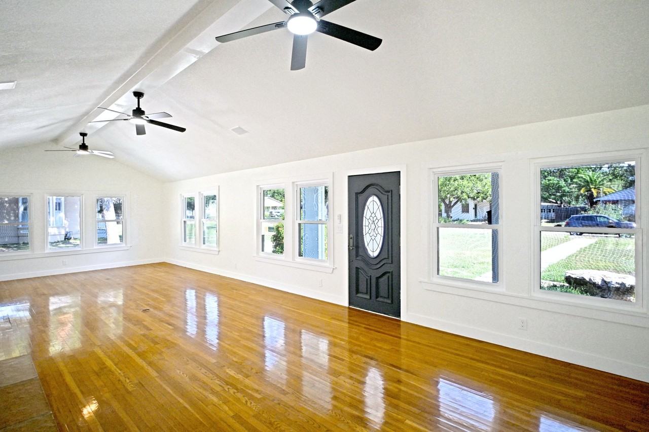 456 Magazine Avenue #1 - Photo 5 of 50